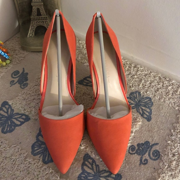 Banana Republic Shoes - NIB Banana Republic Sz.8 Adelia Pumps *83S*